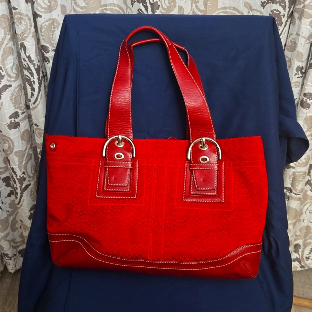 Burgundy Coach Large Hand Bag